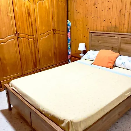 Casa Athenea * קוניל דה לה פרונטרה